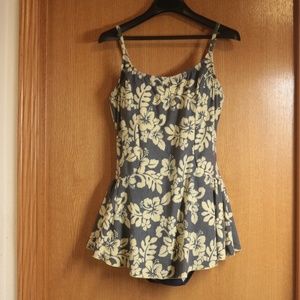 Like New Dippin' Daisies Tropical Swim Dress Sz 16